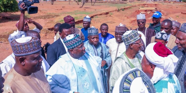 Governor Nasir Idris inspecting the flood-damaged road linking Kyangakwai, Fana and Dakingari in Kebbi State.