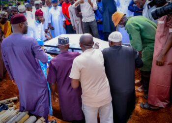 Governor Ododo and Kogi leaders at Ibrahim Idris burial in Abuja